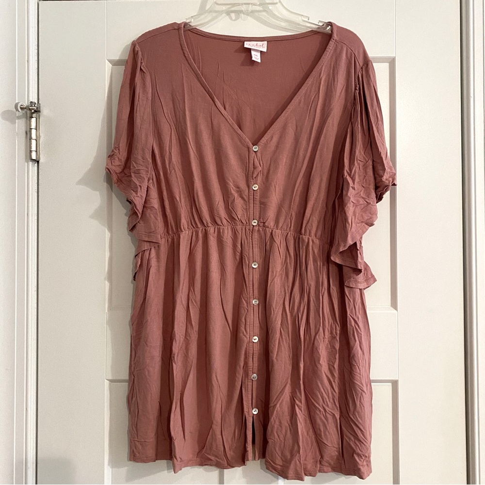 Final price ISABEL MATERNITY Rose Partial Button Top
